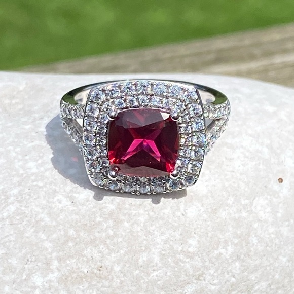 Simulated Ruby ring .925 Sterling Silver 10 mm Ruby surrounded 2 layers CZ sz 7 - Picture 2 of 16